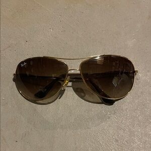 Well loved Ray-Ban Aviator Sunglasses in Gold with Brown Gradient Lenses